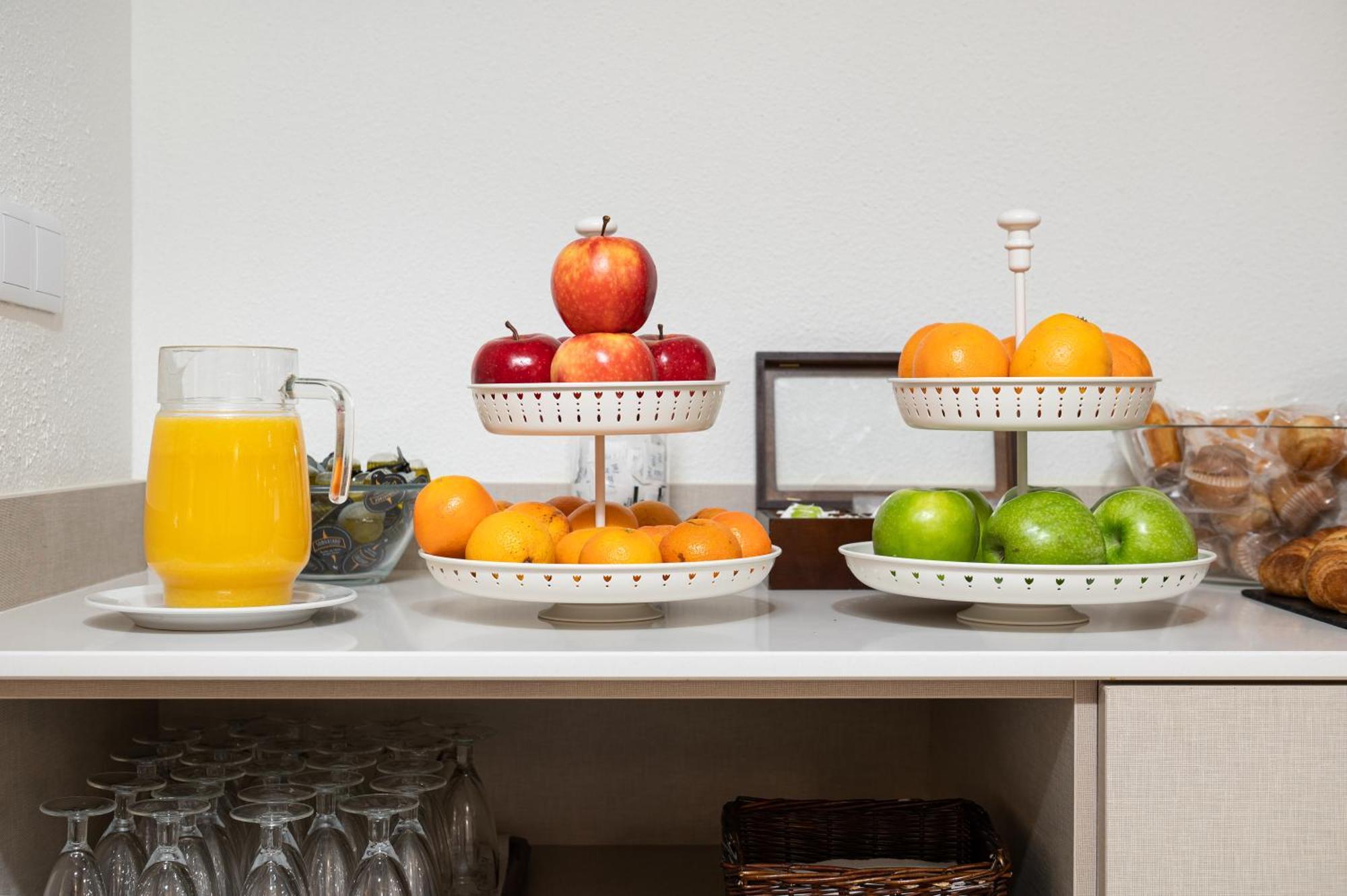 Hotel Mi Casa Sabiñánigo エクステリア 写真